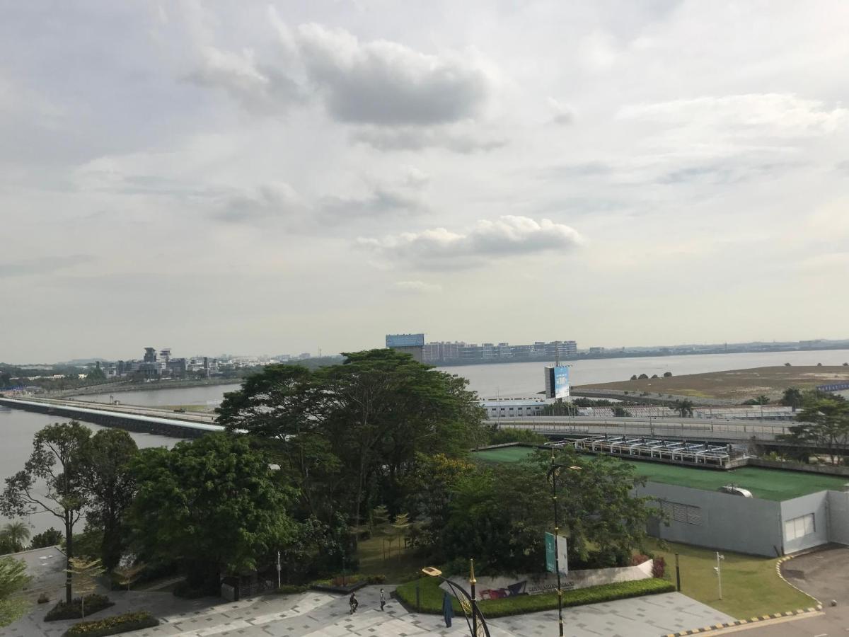R&F Princess Cove Premium Home Stay 3Bed 2Bath Johor Bahru Luaran gambar